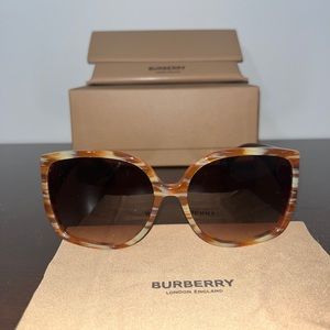 Burberry BE4290 396013 BROWN